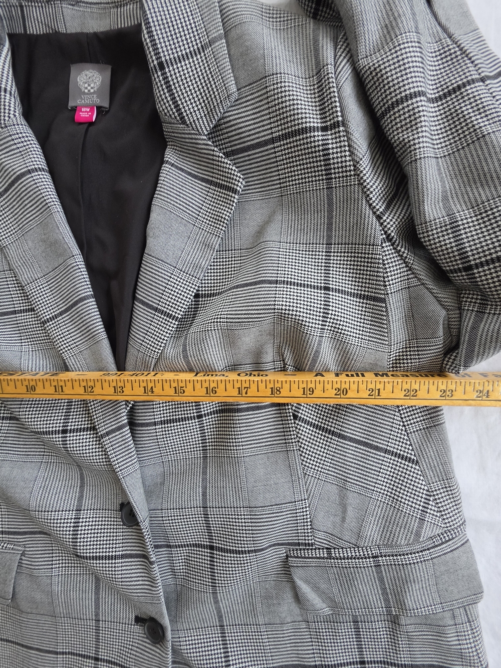 Vince Camuto Gray Plaid Tailored Blazer  Size 18 - Picture 5 of 8